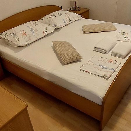 Apartmani Sonja マカルスカ エクステリア 写真