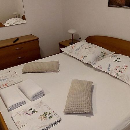 Apartmani Sonja マカルスカ エクステリア 写真