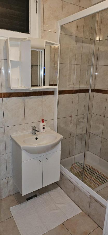 Apartmani Sonja マカルスカ エクステリア 写真