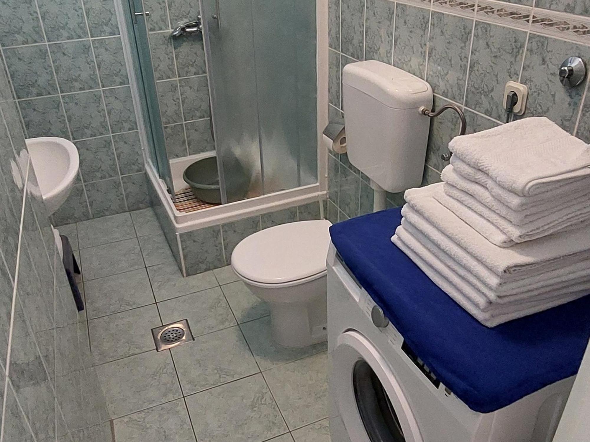 Apartmani Sonja マカルスカ エクステリア 写真