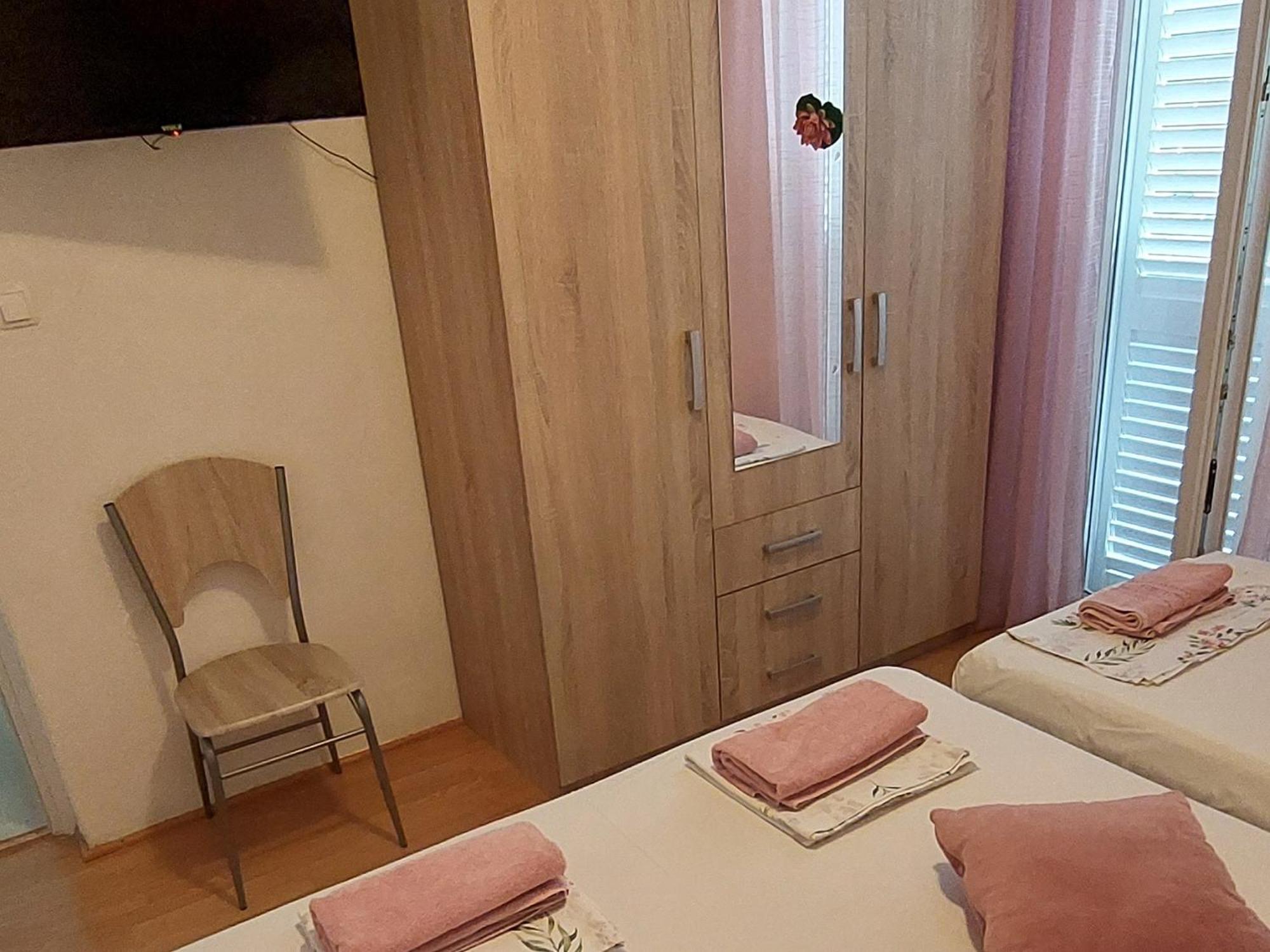 Apartmani Sonja マカルスカ エクステリア 写真