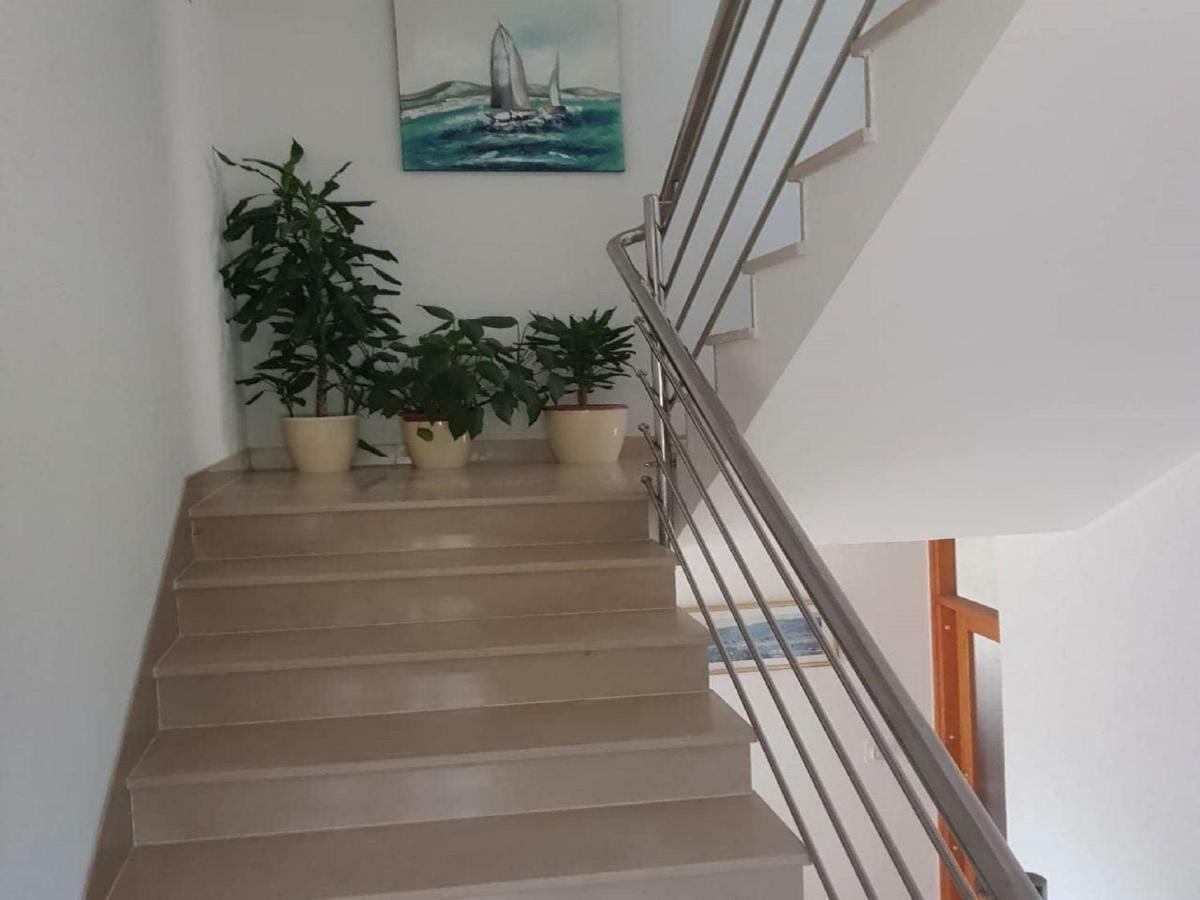 Apartmani Sonja マカルスカ エクステリア 写真